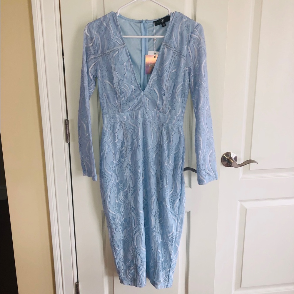 NWT Missguided light blue lace midi dress size us4
